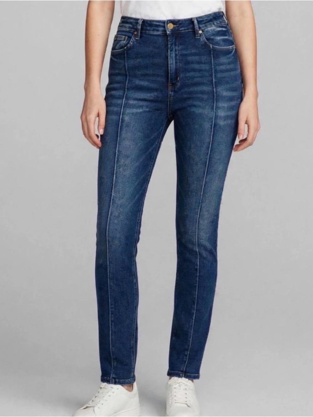 "Flying Monkey Front Seam High Rise Jeans - Size 32 / 15 - Dark Wash" —